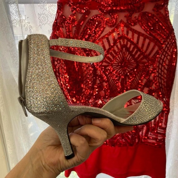 Silver glittery beaded open heels Pierre Dumas 10 - Picture 6 of 6